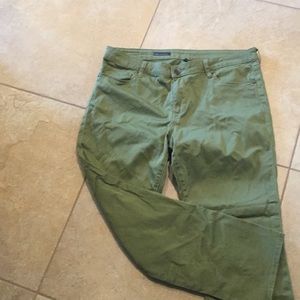 Out from the cloth ankle pants